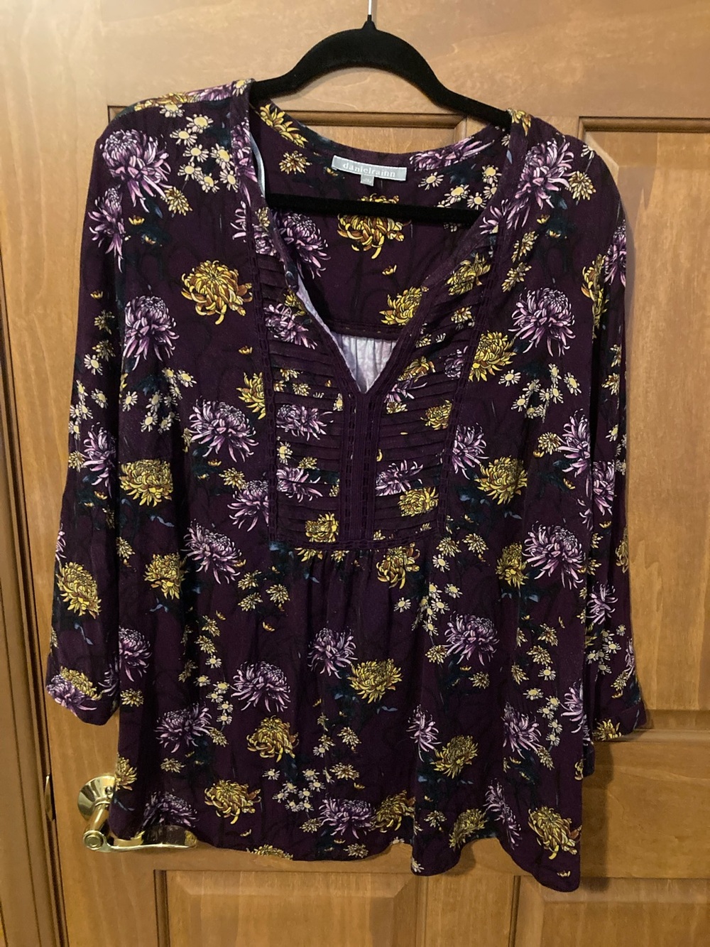 Daniel Rainn Purple Floral Pintuck Peasant Blouse